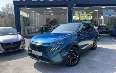 PEUGEOT 3008 HYBRID 145 e-DCS6 STYLE