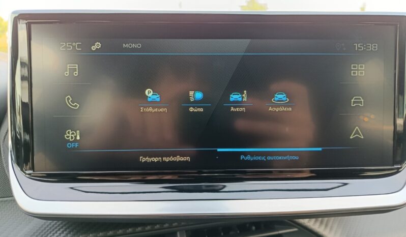 PEUGEOT 2008 FL 1.2 100hp STYLE full