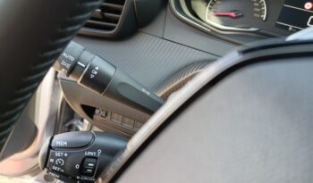 PEUGEOT 2008 FL 1.2 100hp STYLE full