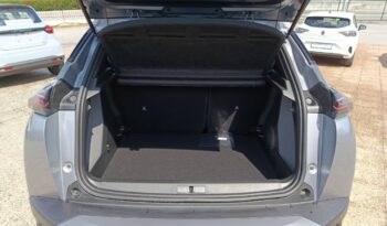 PEUGEOT 2008 FL 1.2 100hp STYLE full