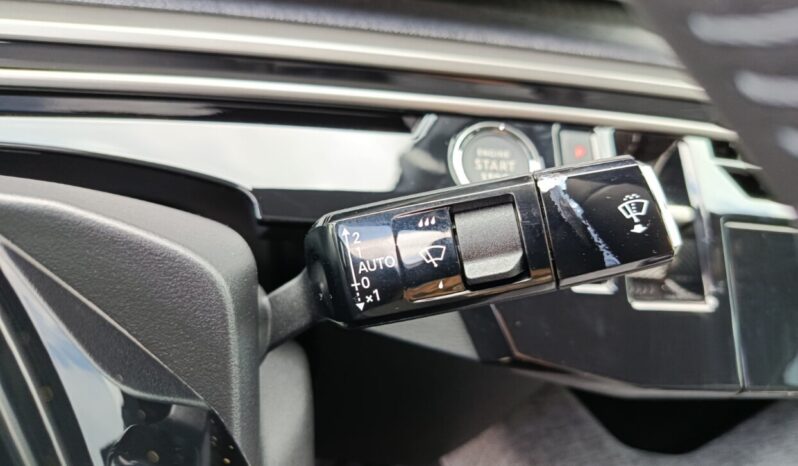 PEUGEOT 3008 HYBRID 145 e-DCS6 STYLE full