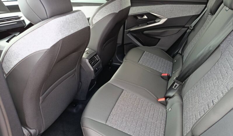 PEUGEOT 3008 HYBRID 145 e-DCS6 STYLE full