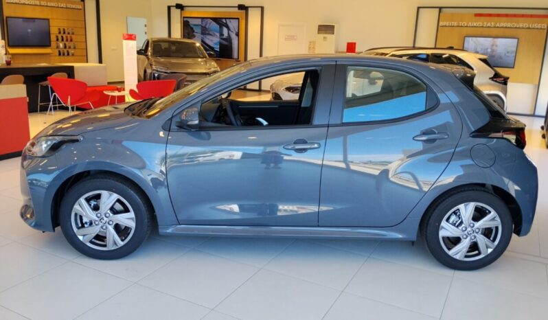 Toyota Yaris 1.5 HDF 116hp Active Plus full