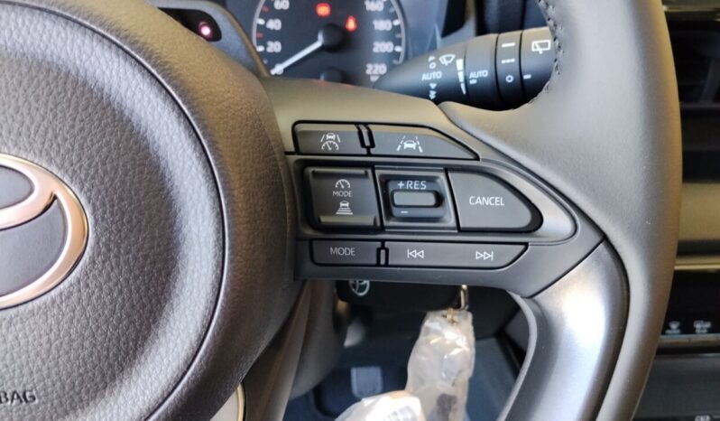 Toyota Yaris 1.5 HDF 116hp Active Plus full