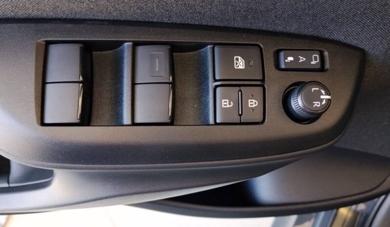 Toyota Yaris 1.5 HDF 116hp Active Plus full