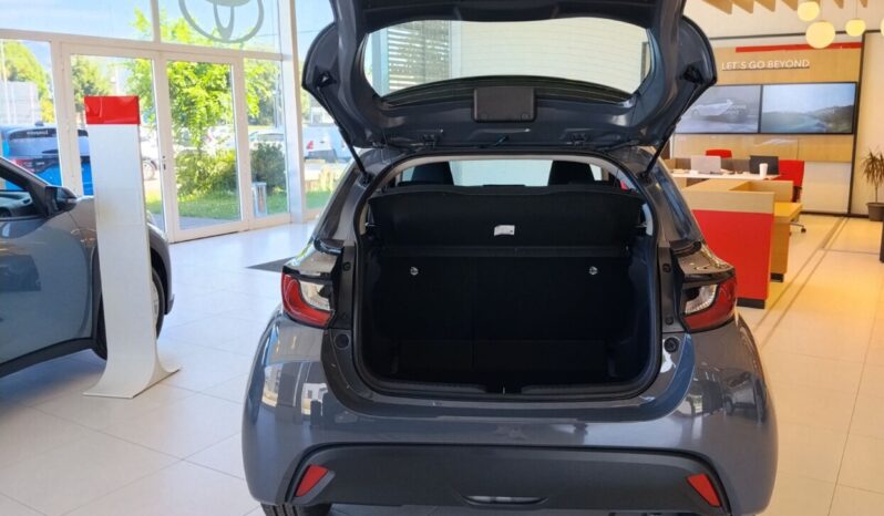 Toyota Yaris 1.5 HDF 116hp Active Plus full