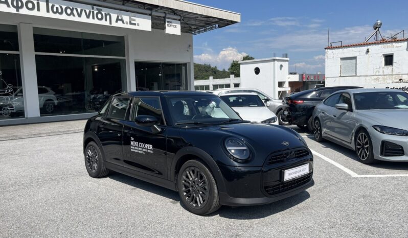 MINI Cooper C 5-Doors Essential Trim full
