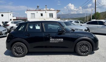 MINI Cooper C 5-Doors Essential Trim full