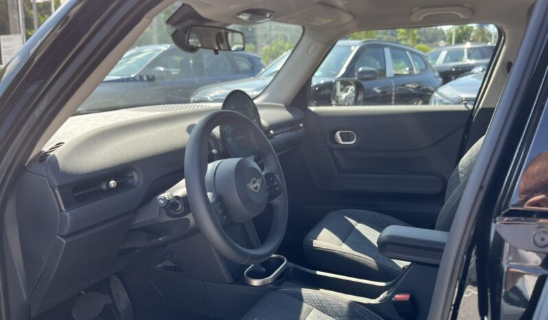 MINI Cooper C 5-Doors Essential Trim full
