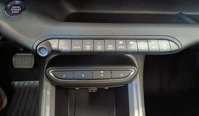 Jeep AVENGER 1.2 110HP MHEV DCT LONGITUDE full