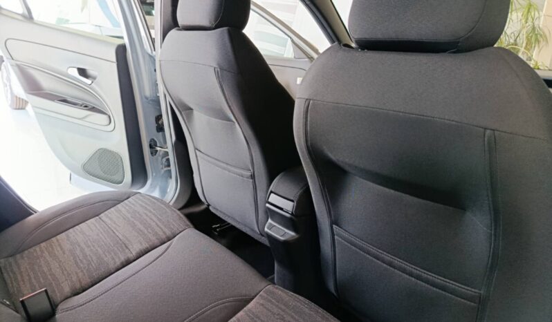 Jeep AVENGER 1.2 110HP MHEV DCT LONGITUDE full