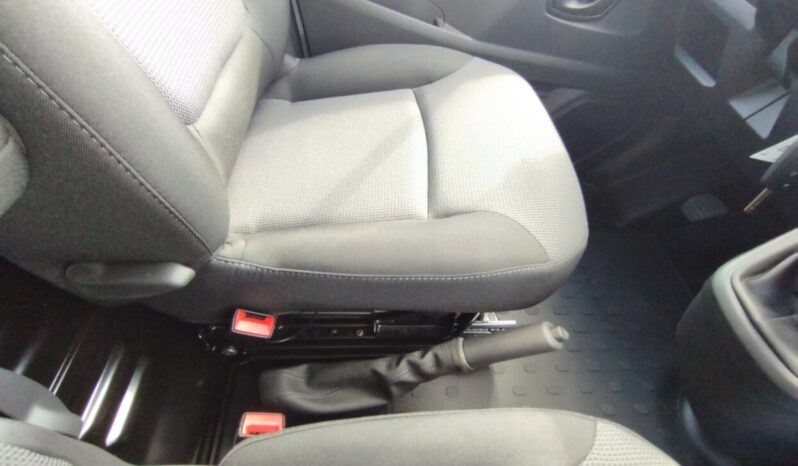 Renault Trafic L1H1 T29 2.0 Blue dCi 130HP full