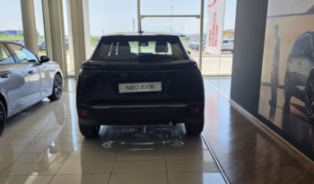PEUGEOT 2008 FL 1.2 100hp STYLE full