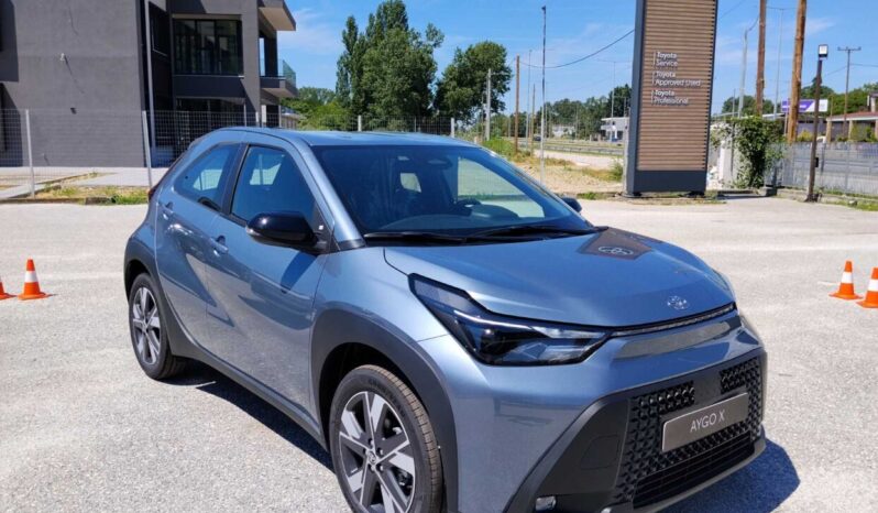 TOYOTA AYGO Cross(X) 1.5PHDF 116hp X-STYLE PLUS full