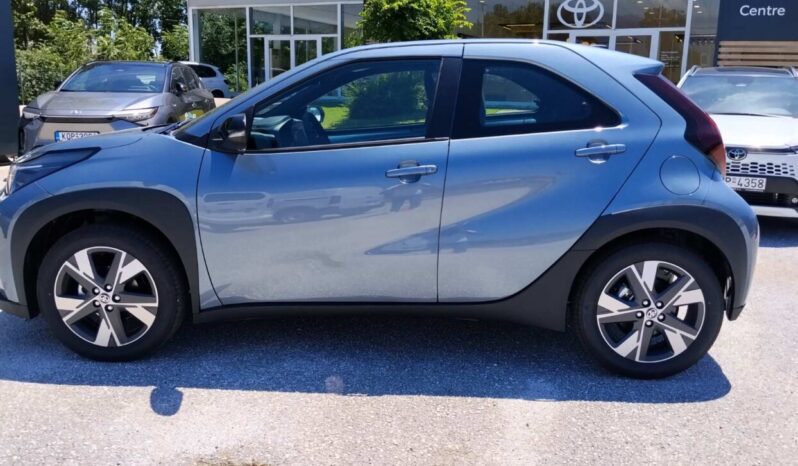 TOYOTA AYGO Cross(X) 1.5PHDF 116hp X-STYLE PLUS full