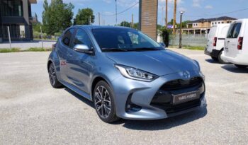 Toyota Yaris 1.5HDF 116hp Style Smart Connect full
