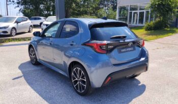 Toyota Yaris 1.5HDF 116hp Style Smart Connect full