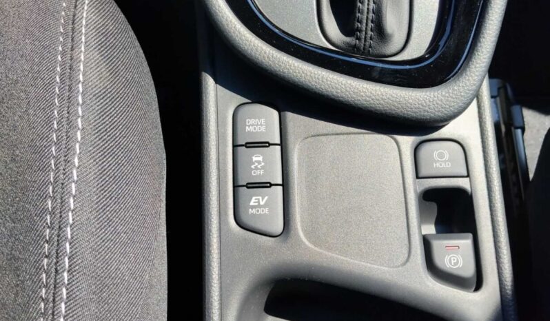 Toyota Yaris 1.5HDF 116hp Style Smart Connect full