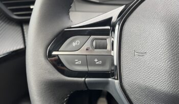 PEUGEOT 208 FL 1.2 100hp STYLE full