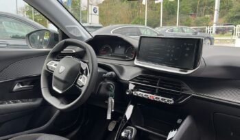 PEUGEOT 208 FL 1.2 100hp STYLE full