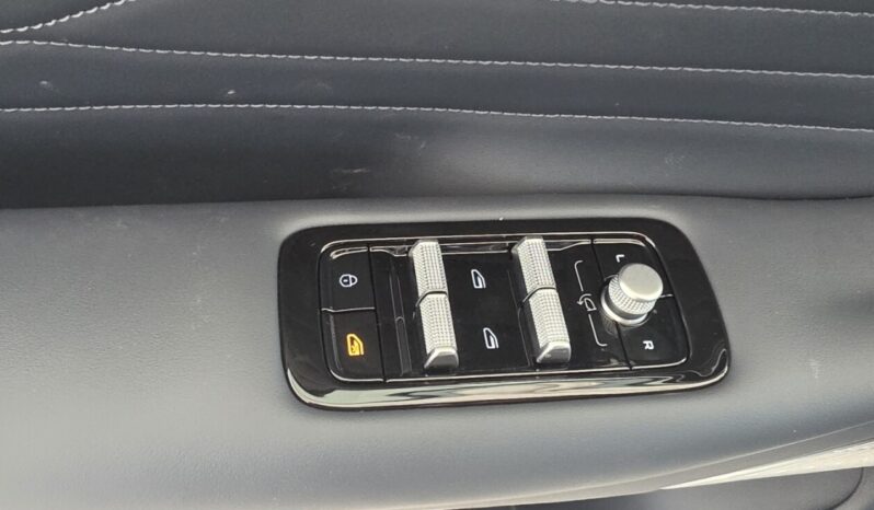 GEELY STARRAY EM-i PHEV TECH full