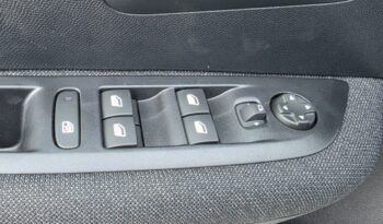 Peugeot 208 Style 1.2 Hybrid 110 e-DCS6 full