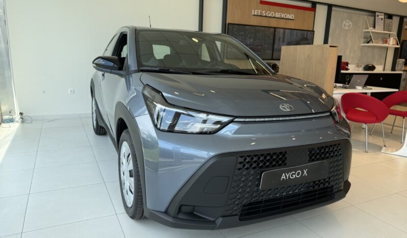 Toyota AYGO Cross(X) 1.5P HDF 116hp X-PLAY full