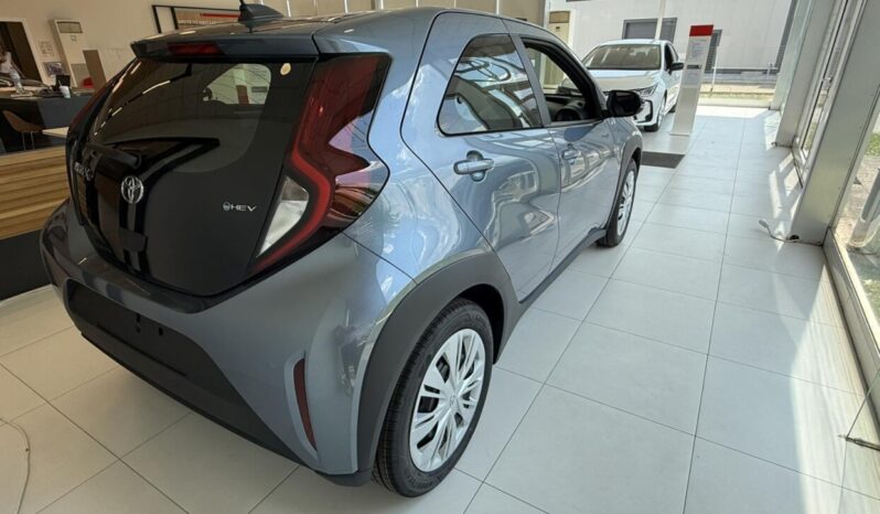 Toyota AYGO Cross(X) 1.5P HDF 116hp X-PLAY full