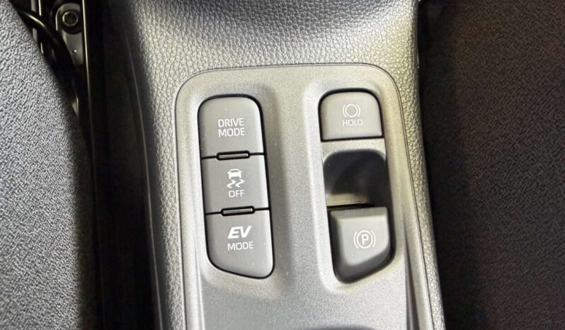 Toyota AYGO Cross(X) 1.5P HDF 116hp X-PLAY full