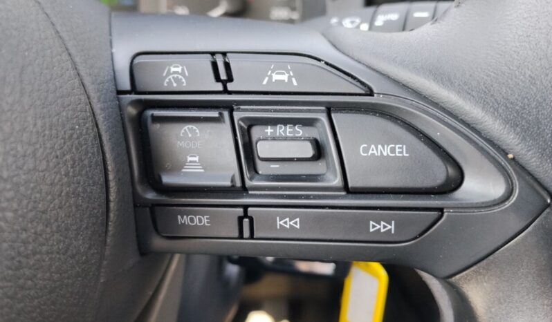 Toyota Yaris 1.5 HDF 116hp Active Plus full