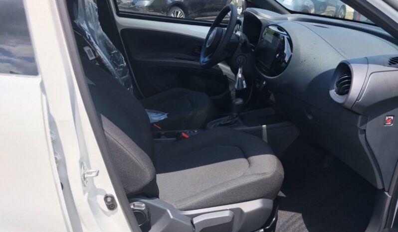TOYOTA AYGO Cross(X) 1.5P HDF 116hp X-PLAY full