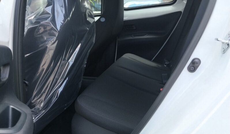 TOYOTA AYGO Cross(X) 1.5P HDF 116hp X-PLAY full