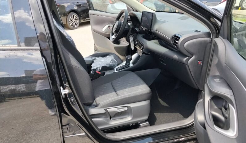 Toyota Yaris 1.5 HDF 116hp Active full