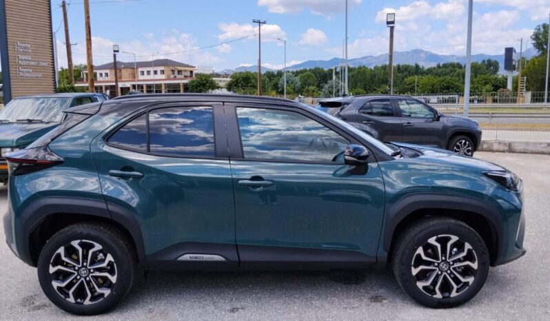 Toyota Yaris Cross 1.5 HDF 130hp Style Bi-tone full