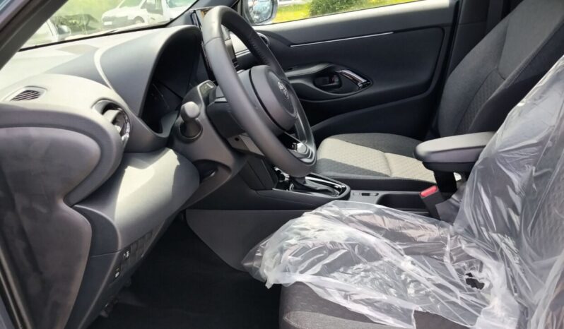 Toyota Yaris Cross 1.5 HDF 130hp Style Bi-tone full