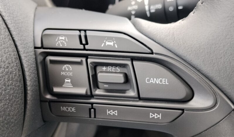 Toyota Yaris Cross 1.5 HDF 130hp Style Bi-tone full