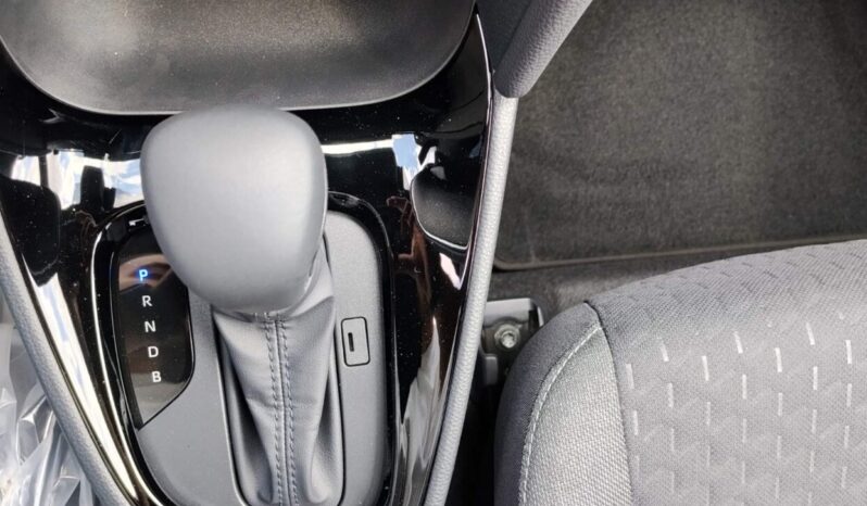 Toyota Yaris Cross 1.5 HDF 130hp Style Bi-tone full