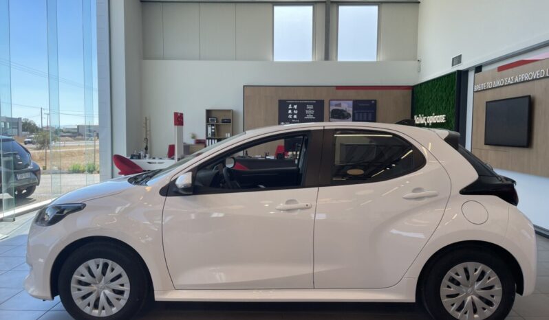 Toyota Yaris 1.5 HDF 116hp Live full