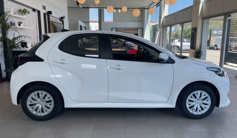 Toyota Yaris 1.5 HDF 116hp Live full