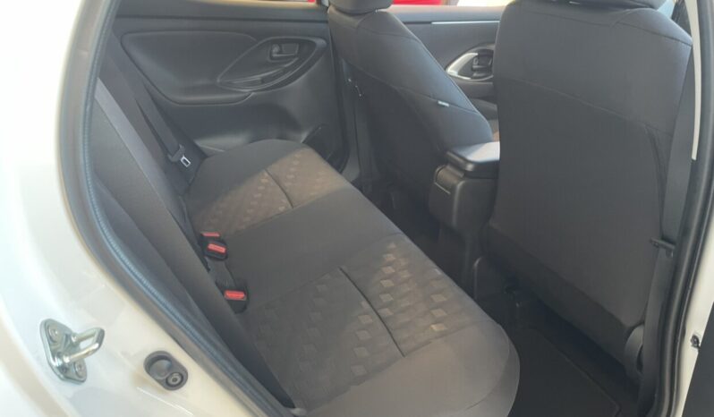 Toyota Yaris 1.5 HDF 116hp Live full