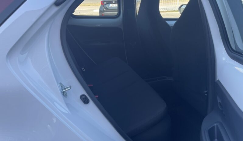 TOYOTA AYGO Cross(X) 1.5PHDF 116hp X-STYLE PLUS full