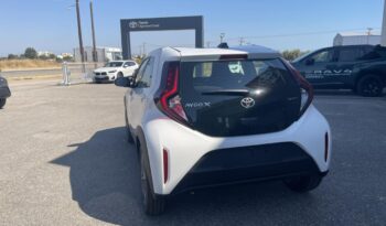 TOYOTA AYGO Cross(X) 1.5PHDF 116hp X-STYLE PLUS full