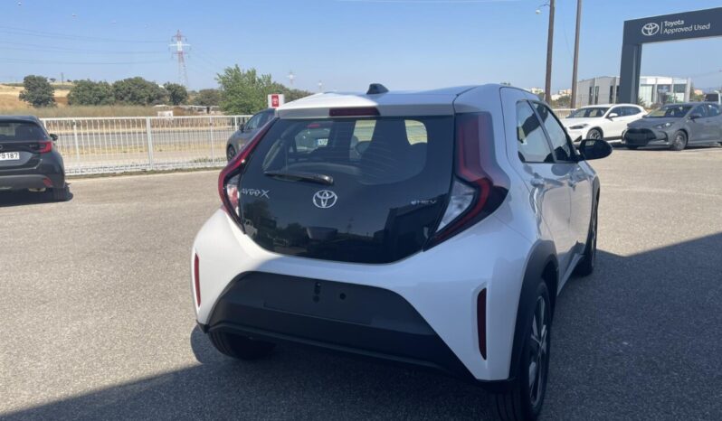 TOYOTA AYGO Cross(X) 1.5PHDF 116hp X-STYLE PLUS full