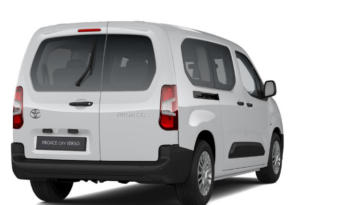 Toyota PROACE CITY VERSO L2 1.2T 110hp Shuttle/7s full