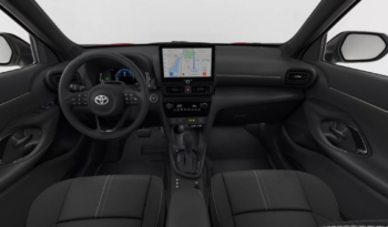 Toyota Yaris Cross 1.5 HDF 130hp Style Plus full