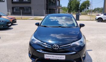TOYOTA AVENSIS 1.6 BENZINH 132hp full