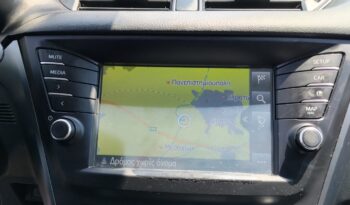TOYOTA AVENSIS 1.6 BENZINH 132hp full