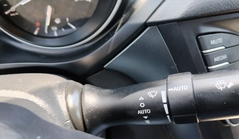 TOYOTA AVENSIS 1.6 BENZINH 132hp full