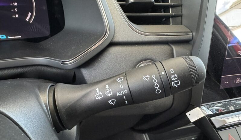 Renault Captur 1.8 Techno E-Tech 160hp full