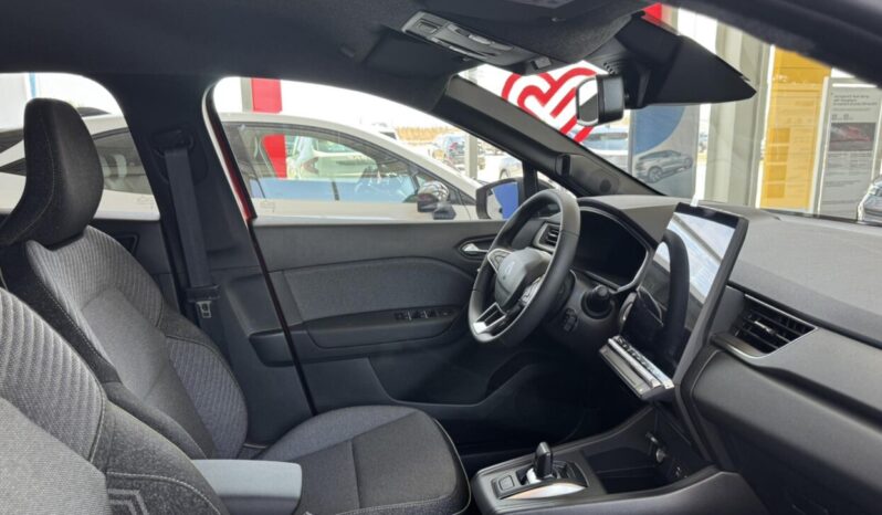 Renault Captur 1.8 Techno E-Tech 160hp full